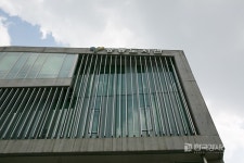 풍동도서관, 원어민 강사와 피드백 자유여행을 위한 기본 여행영어 운영