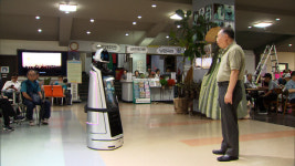 [EBS 다큐시선] 스마트한 세상과 마주한 노인들! 스마트폰·드론과 친해질 수 있을까?