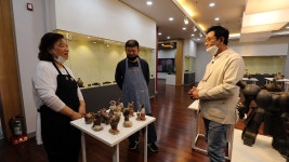 [김영철의 동네 한 바퀴] 봉리단길·분청도자박물관·화포천 습지 생태공원·시례마을을 찾아서