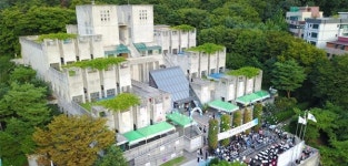 은평구립도서관, 이화여자외국어고등학교 학생들의 재능기부 파닉스, 영어단어, 회화 놀이 운영