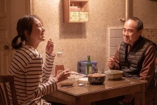 영화 집 이야기 당신에게 집은 어떤 의미인가요? 이유영·강신일 주연