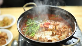 [김영철의 동네 한바퀴] 중림시장, 광장시장, 인사동, 인쇄골목, 인현시장-백반골목 서울 종로 충무로
