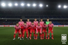 [한국 축구 국가대표 일정] 벤투호 국가대표팀, 한일전 친선경기서 0대 3 패배