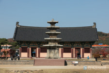 충남 부여 가볼만한 곳 정림사지 5층 석탑 백제사찰을 대표적 유적지