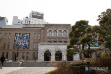 서울 가볼만한 곳 서울시립미술관 덕수궁 돌담길 걷기와 데이트 코스로 좋은 장소