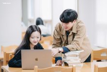 강원대학교 강원권역 대학원격교육지원센터, 1차년도 우수 사업단 선정