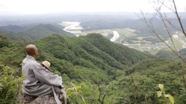 다큐온 암자의 여름 안동 왕모산 운산스님과 함양 기백산 명천스님의 여름나기