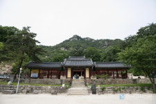 강원도 춘천 가볼만한 곳 청평사 공주와 상사뱀의 전설이 담겨있는 명소