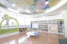 뒹굴뒹굴책방·북큐레이션서가…국립어린이청소년도서관 어린이자료실 이색 공간으로 탈바꿈