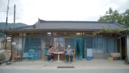 다큐온, 버스정류장 하숙집 간이식당…오래전 그날로 시간여행 우리 점빵