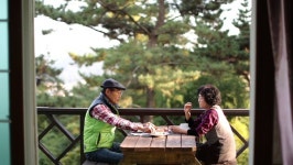 김영철의 동네 한 바퀴, 경남 남해…금산 보리암 은모래비치 다랭이마을 독일빵집 독일마을 미조항