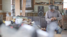 자연의 철학자들 아버지의 숲 해남의 자연 누비며 생태주의적 삶을 실천하는 윤용신·이세일 부부