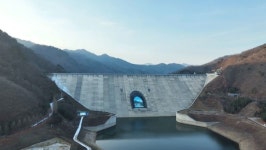 김영철의 동네 한 바퀴, 평화의 댐 화천시장 김치 손만두 산천어 구운리 전통 쌀엿…화천