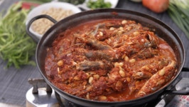 한국인의 밥상 민물고기조림 갈치조림 짜글이 명태조림 …조림 밥상