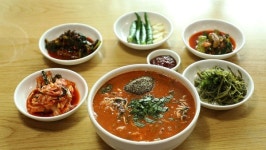 김영철의 동네 한 바퀴, 삼선산수목원 면천 콩국수 막걸리 김용세 명인 어죽 식당…충남 당진