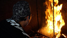 [EBS 극한직업] 숯불갈비의 숯불, 닭볶음탕의 장작불, 짚불 등 불 맛 삼 대장을 찾아서