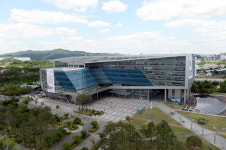 성남시, 성남행복아카데미 국내 첫 샌드 애니메이션 작가 김하준 초빙 강연