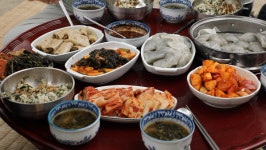 한국인의 밥상 포항-도미·다금바리 경산-백봉오골계 예천-도라지·더덕…기후변화로 변하는 먹거리