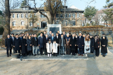 연세대학교, 윤동주 시인 79주기 추모식 및 윤동주시문학상 시상식 개최