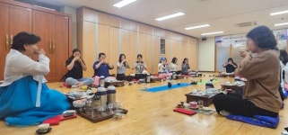 대전평생학습관, 인성교육과 다도교육으로 바른 가정문화 만들기 학부모예절교실 운영