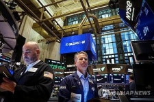 [미국 뉴욕증시] 기술주 랠리에 S&P500·나스닥지수 상승, 다우존스 하락 마감