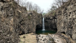 동네 한 바퀴, 서점빵집 민통선투어 사과요리 전문점 유정란농장 한탄강… 연천 가볼만한 곳과 맛집 소개
