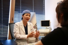 성형외과 전문의가 당부하는 물방울가슴성형 주의사항 3가지