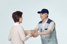 9988병원, 성동구 취약계층 독거노인에 손선풍기 후원
