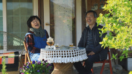 [EBS 한국기행] 전주 이삼춘·이종숙 부부, 87년 된 한옥 고택을 꽃무지개 정원으로