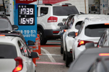 추경호 부총리 유류세 인하 연말까지 연장