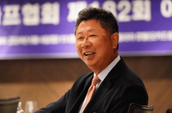 강형모 대한골프협회장, 연임 성공…