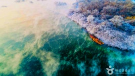 도심 속 여유를 찾는 춘천 가볼 만한 곳, 강변의 정취와 고요한 풍경