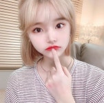 아프리카TV BJ하율  셀카 사진 한 장으로, 최근 하율은 자신의 인스타그램에 삐...
