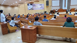 코로나 비상에도...광명 철산3동 광명교회 모임 강행 논란