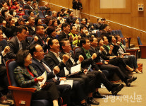 시민행동 놀탄 출범...놀탄댄스에 객석 웃음바다