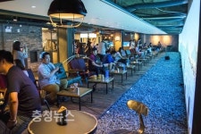 4차 산업혁명 시대 발맞춘 스크린낚시 카페 창업 인기