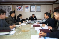 태안군, 홍련(紅蓮) 가득 안면도 수변테마공원 조성!