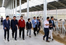 당진시의회, 육성우 목장·자연세계 현장견학