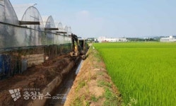 한국농어촌공사 천안지사, 용배수로 정비에 구슬땀