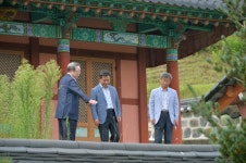 박정현 부여군수, 8월 중 민생행보 가속