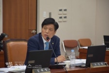 국공립 학교운영위원회서 학생 의견 수렴 25%