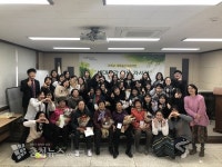 충남교육청, "학생들 도움으로 어르신 228명 자서전 출판"