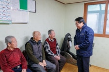 오세현 아산시장, 새해부터 어르신들 이야기 귀에 담는다.