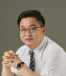윤철상 충남도의원 인재육성재단 장학금 중복지급 막는다