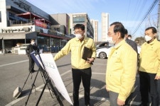 박상돈 천안시장, 하천정비 및 도로확장 현장 점검