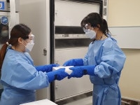 화이자 백신 천안 도착…내달 7일부터 75세 이상 어르신 접종