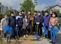 세종시 고운동 주민자치회, 반려동물 배변봉투함 설치