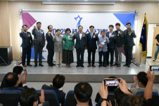 세종시, 스타기업 10곳 지정서 수여 및 제막