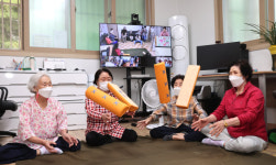 유성구, 전국 최초 어르신 온라인 윷놀이 대회 개최