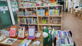 홍성군, 시니어북딜리버리 서비스로 도서관 활성화